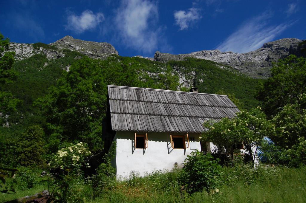 Bezgova Hisica Villa Bovec Eksteriør bilde