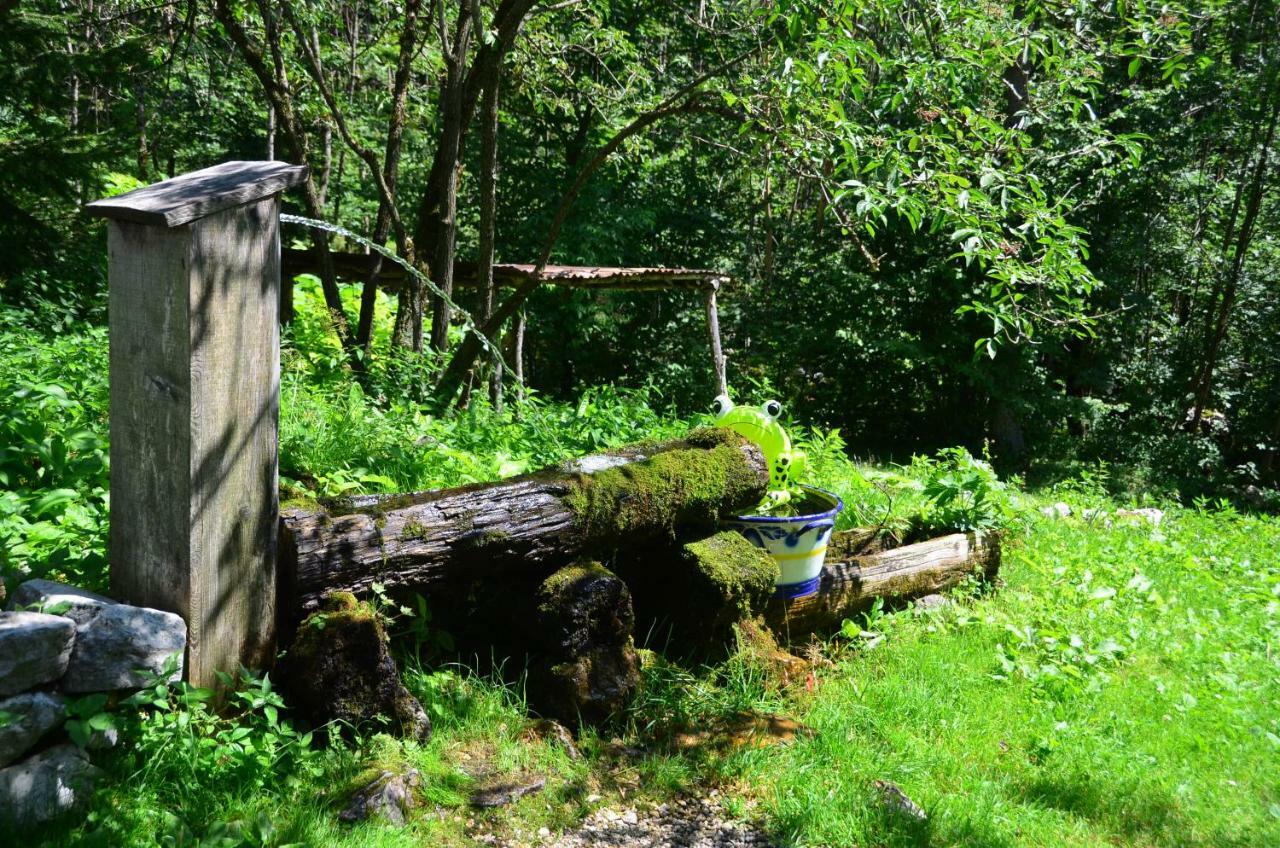 Bezgova Hisica Villa Bovec Eksteriør bilde