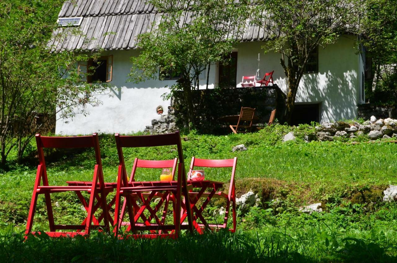Bezgova Hisica Villa Bovec Eksteriør bilde